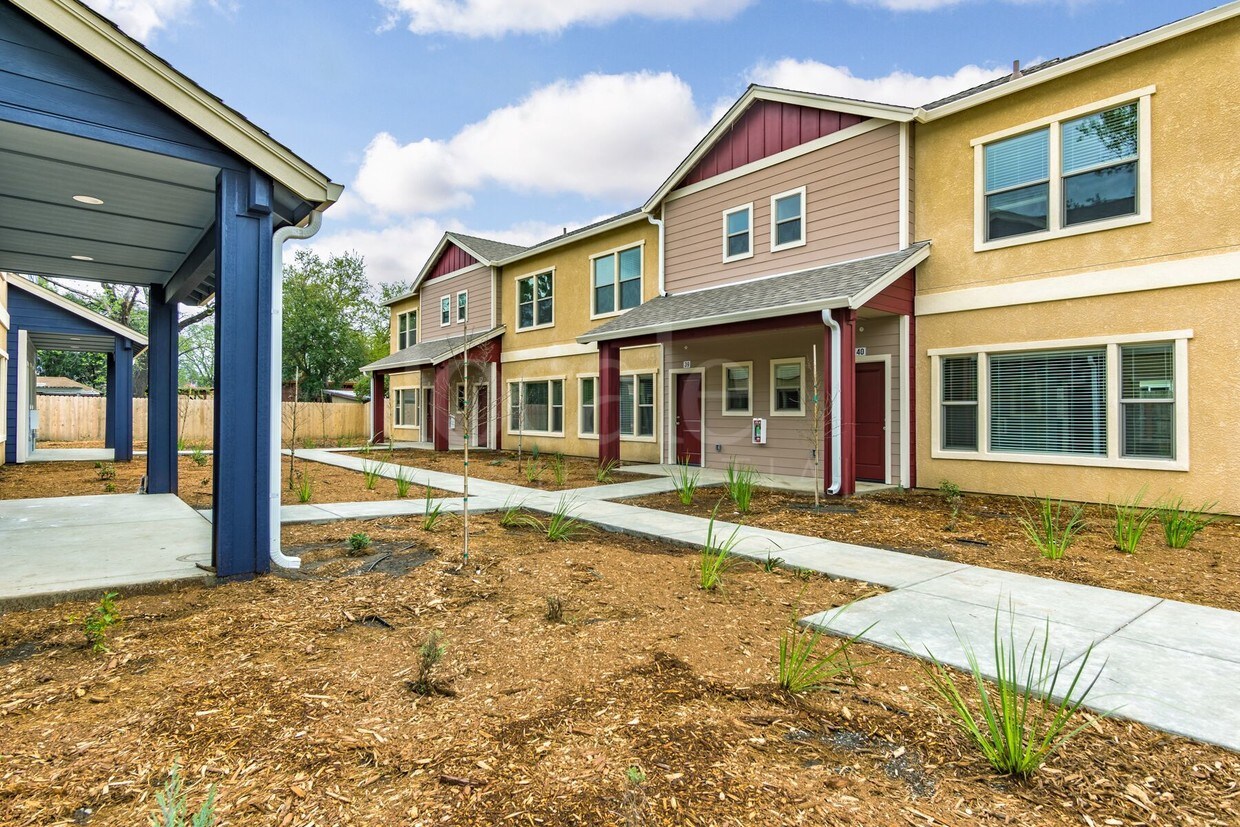 2910 Joshua Tree Rd Unit 9, Chico, CA 95973 Apartment for Rent in