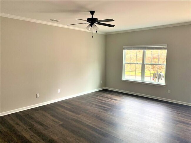 Building Photo - 1475 Bluff Valley Cir