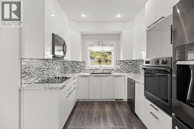 Photo du bâtiment - 2916 County Rd 31