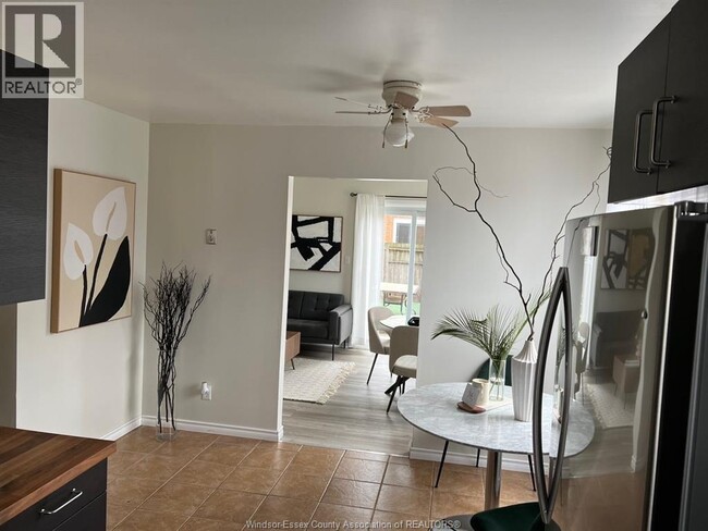 Building Photo - 1160 Aire Pl