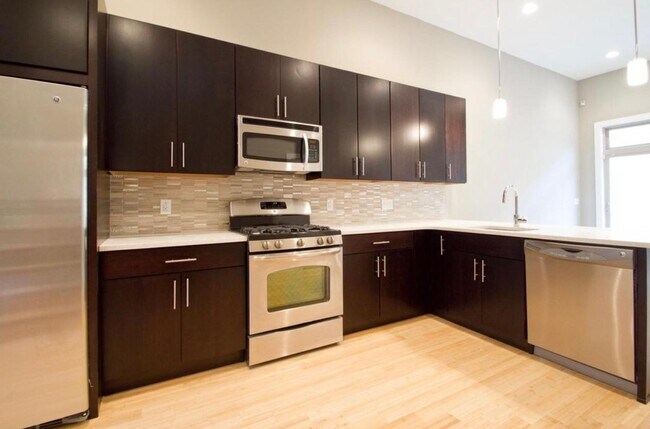 Cocina - 919 N 5th St