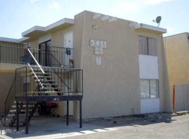 Building Photo - 2 br, 2 bath  - RETABLO APTS