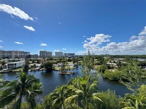 Building Photo - 16500 Collins Ave