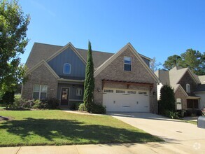 Building Photo - 285 Solamere Ln