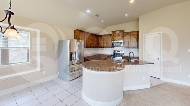 Foto del edificio - 1705 Fair Oaks Ln