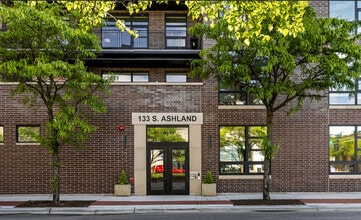 Building Photo - 133 S Ashland Ave