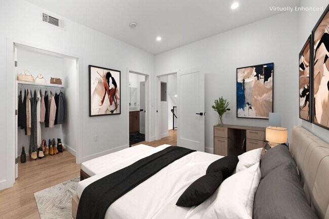 Foto del edificio - 1376 Edgecliffe Dr