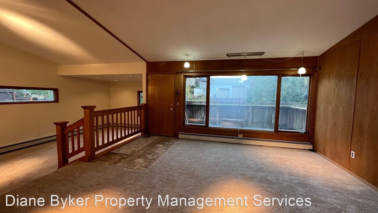 3 br, 1 bath House 1512 Nichols Street House Rental in Anchorage