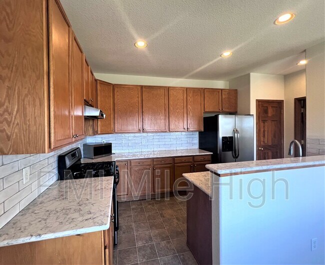 Building Photo - 13939 Legend Trail