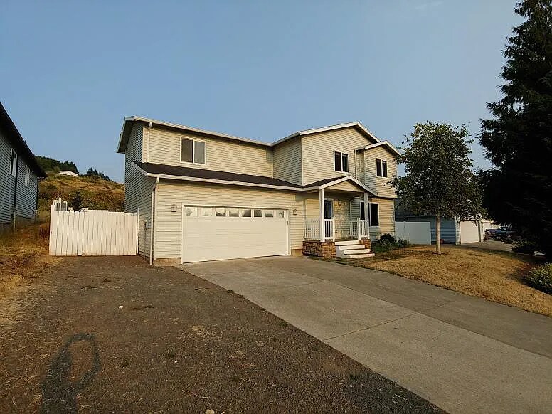 128 Silverdust Dr, Kalama, WA 98625 House Rental in Kalama, WA