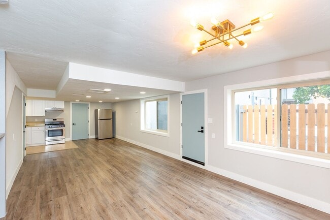 Building Photo - ***CONTEMPORARY COMPFORT ***COLLEGE AREA**...