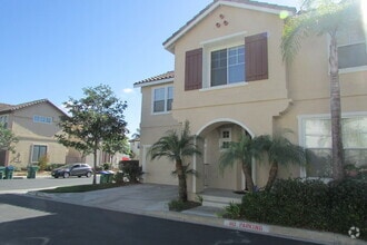 Building Photo - 7143 Tanager Dr