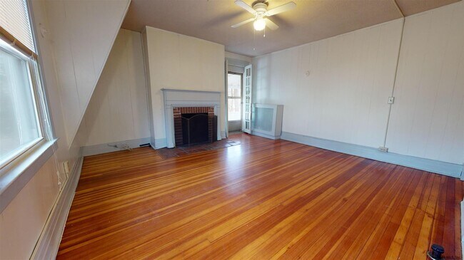 Building Photo - 100 Ryckman Ave