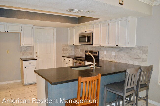 Building Photo - 3 br, 2 bath House - 14613 Hook Dr