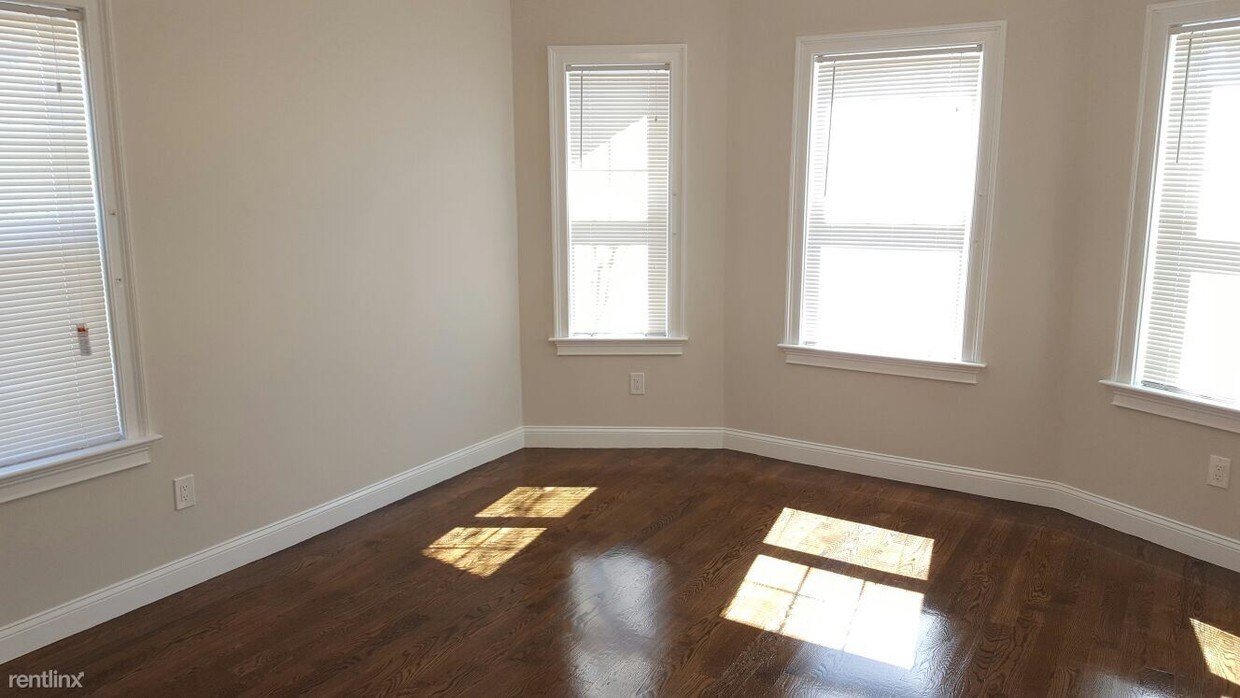 Building Photo - 25 Bragdon St