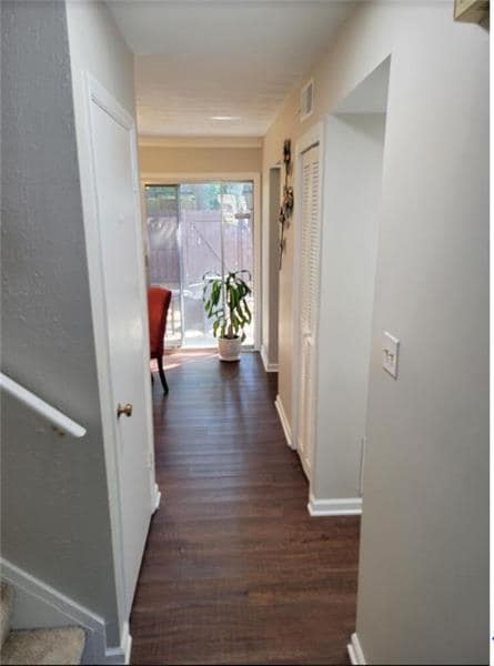 Primary Photo - 1192 Ashborough Dr