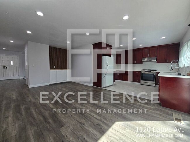 Building Photo - 1120 Loupe Ave