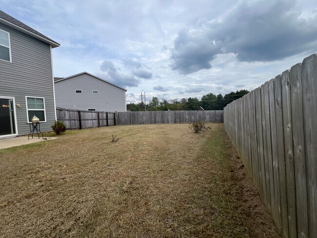 Foto del edificio - 1724 Kodiak Ct