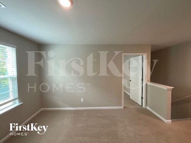 Foto del edificio - 121 Preston Oaks Dr