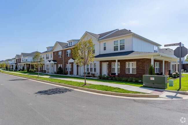 Building Photo - Chartwell Commons at Green Lea