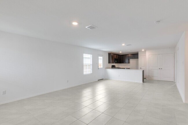 Building Photo - 7769 Ruellia Rd