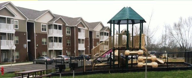 Foto principal - The Grove at Kendal Apartments