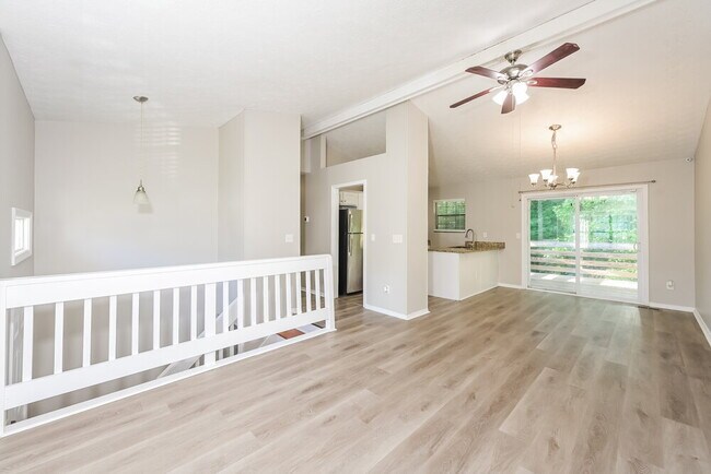 Foto del edificio - 2068 Lown Farm Ln