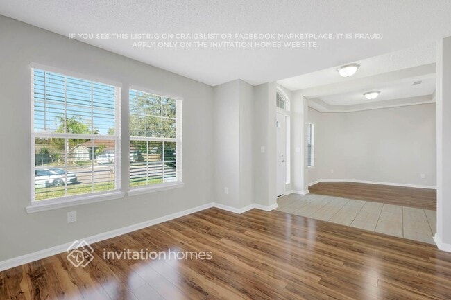 Foto del edificio - 12096 Coachman Lakes Way