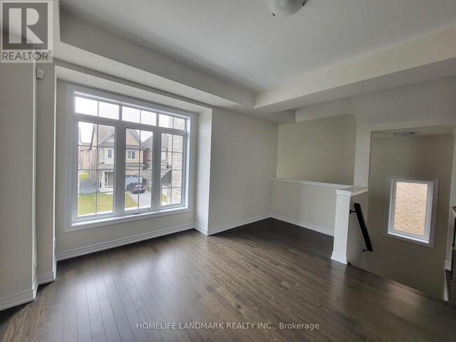 Building Photo - 33 Gillivary Dr