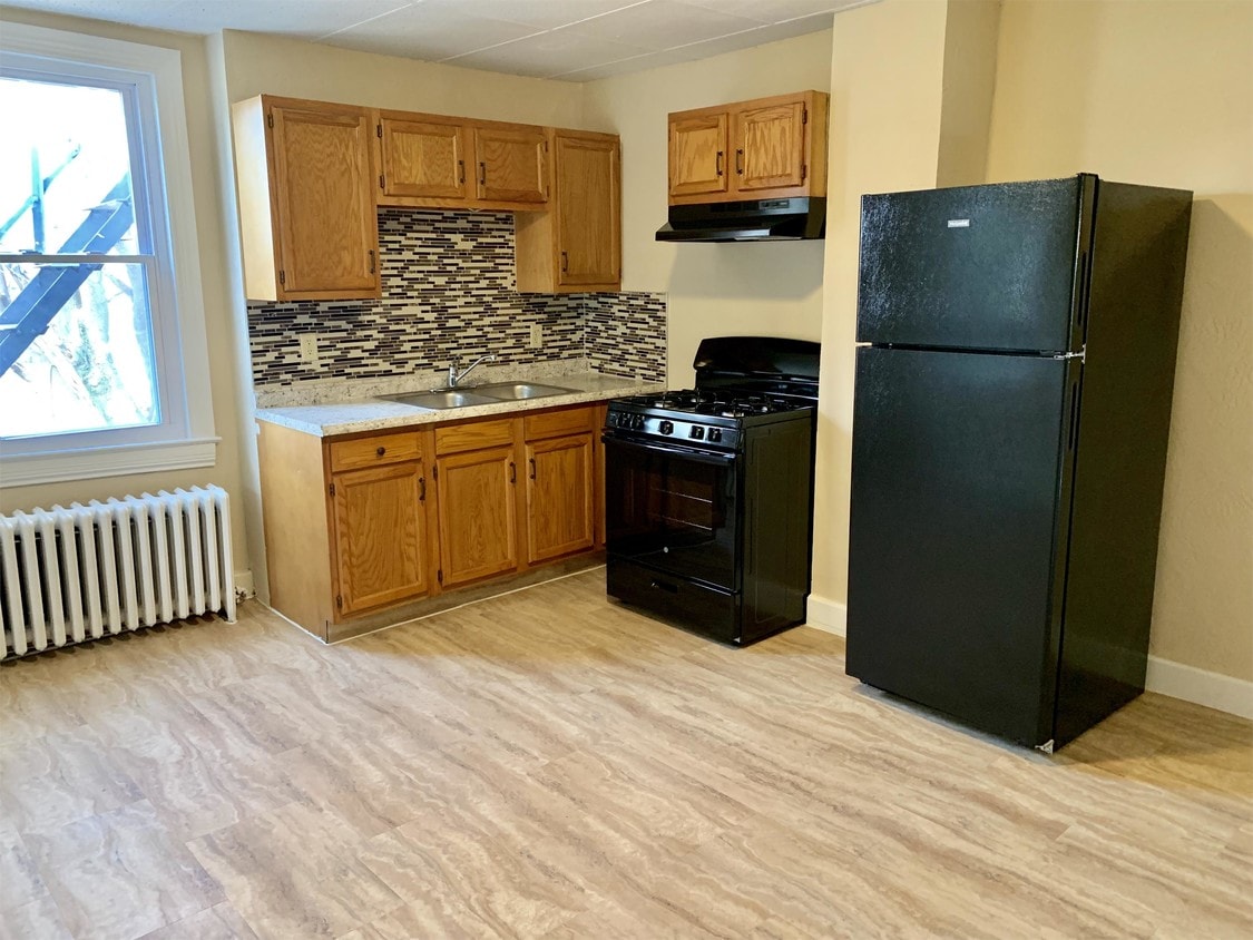 105 E 7th Ave Unit 2, York, PA 17404 Apartment for Rent in York, PA