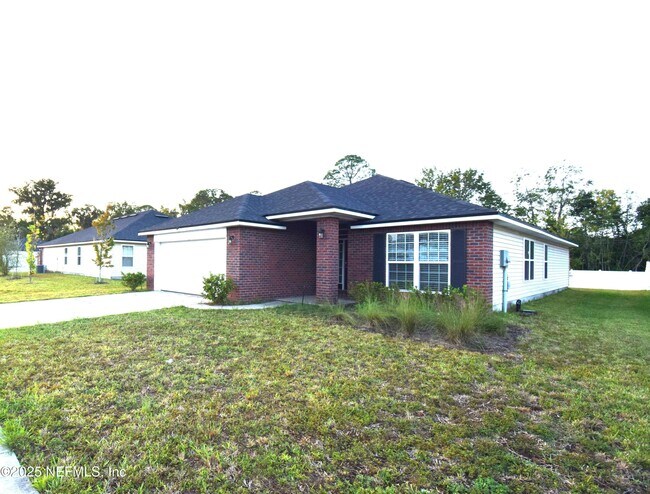 Building Photo - 7285 Gateway Ct