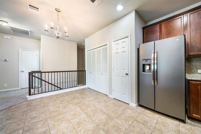 Foto del edificio - 1310 W Parmer Ln