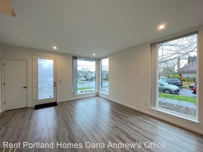 Foto del edificio - 2 br, 2.5 bath House - 1604 N Bryant Street