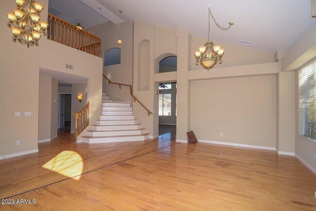 Foto del edificio - 21019 N 56th Ave
