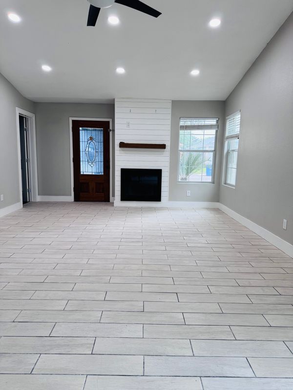 Building Photo - 7259 Brandyridge