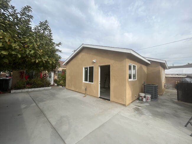 Recently built brand new stand alone unit with parking - 6247 Agra St