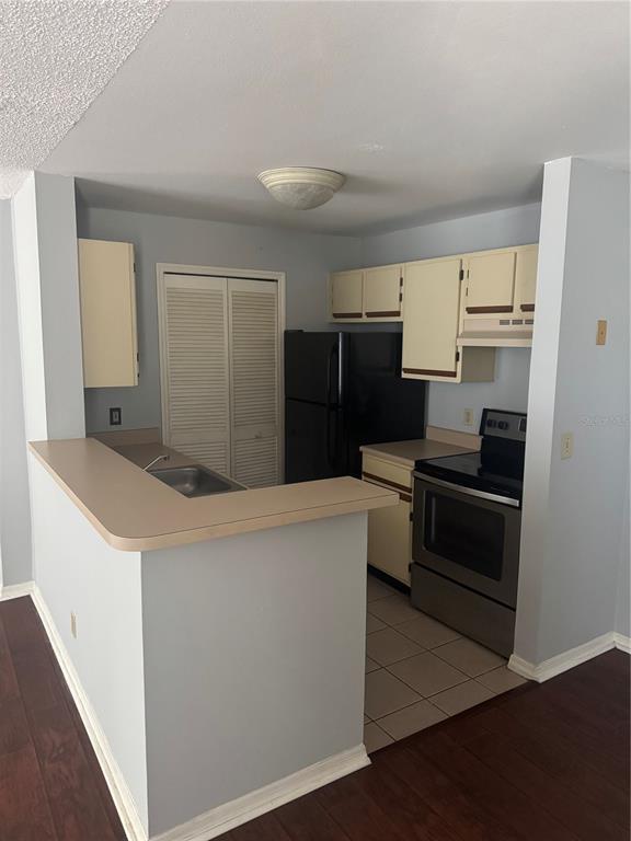 Foto del edificio - 6154 Westgate Dr