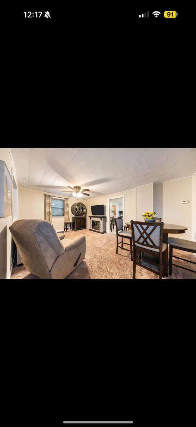 Building Photo - 234 N Hamilton St