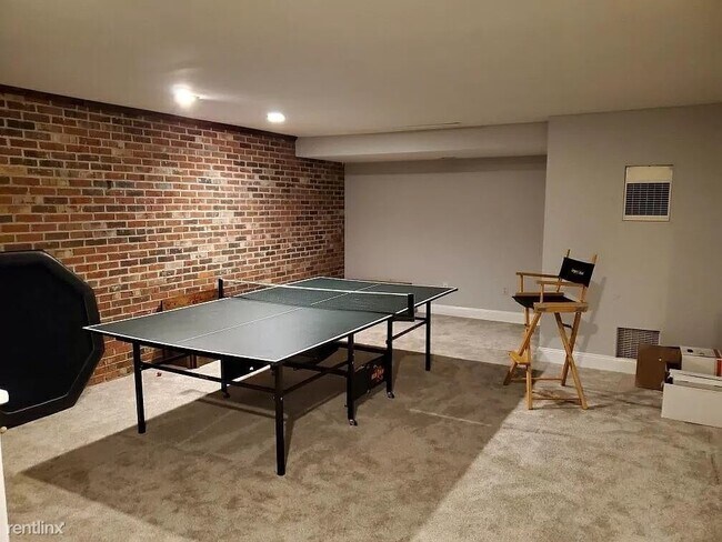 Foto del edificio - 3 br, 3 bath House - 705 West Padonia Road