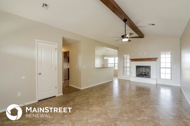 Foto del edificio - 817 SW 8th St