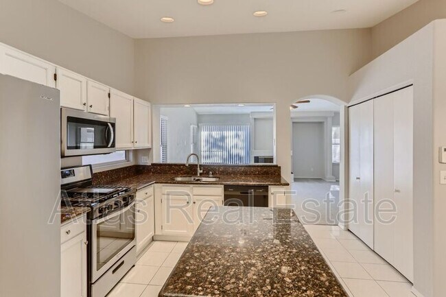 Building Photo - 1617 Rio Bravo Dr