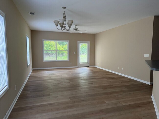 Building Photo - Fully Renovated 2 Bedroom/ 2 Bathroom Home with Garage-Village at Old Towne