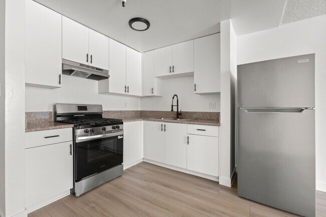 Foto del interior - 515 S Kingsley Dr