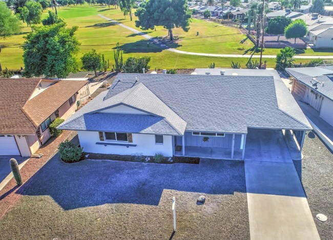Foto del edificio - 11832 N Balboa Dr