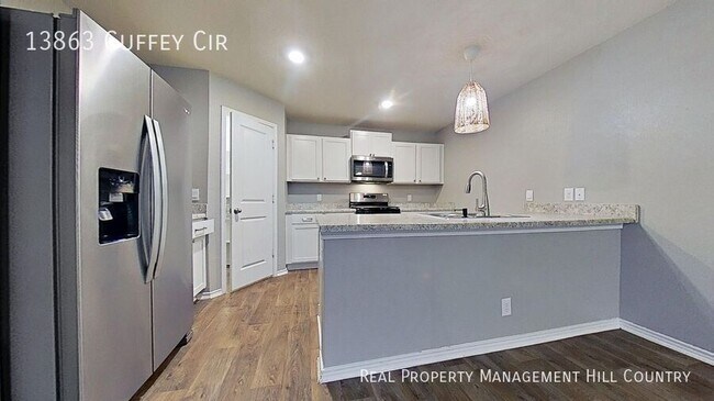 Building Photo - 13863 Guffey Cir