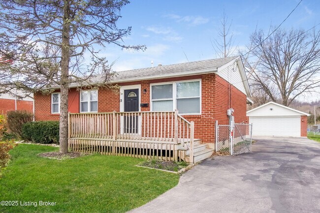 Building Photo - 9412 Titan Dr