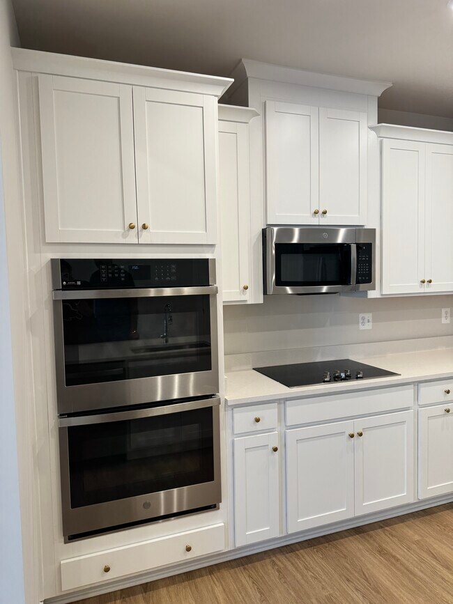 Building Photo - 13622 Innovation Station Lp