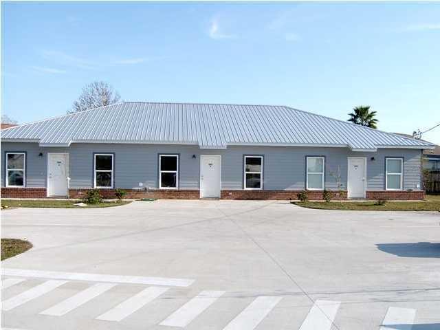 Primary Photo - 204 Ann Cir