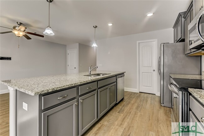 Building Photo - 45 Mossy Oak Cove