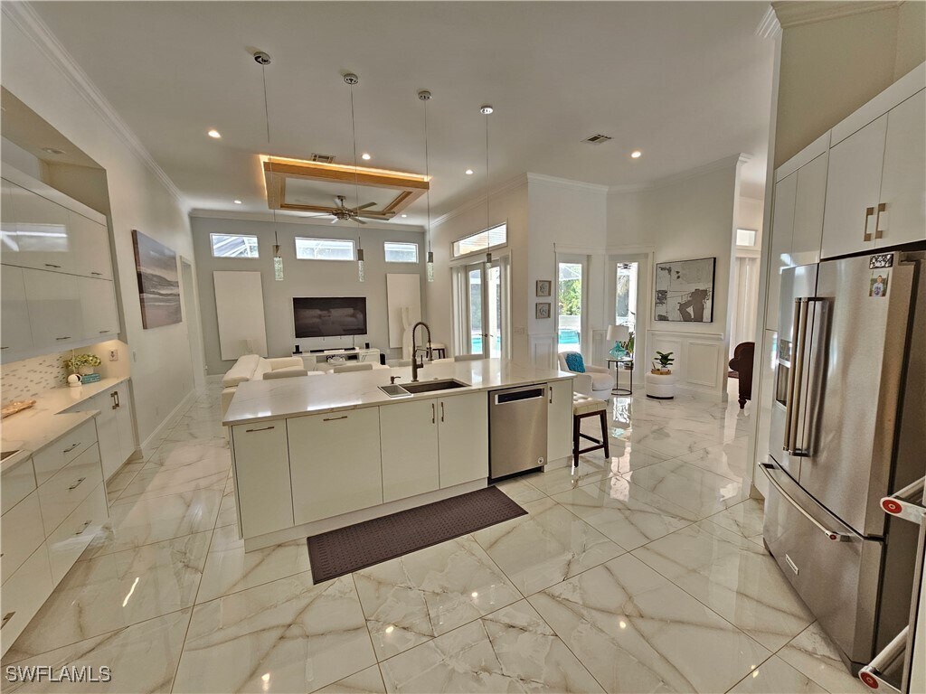 Foto principal - 8122 Wilshire Lakes Blvd